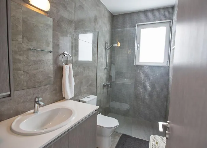 빌라 Olive Bronze, Luxurious 2bdr With Pool, Close To Strip And *