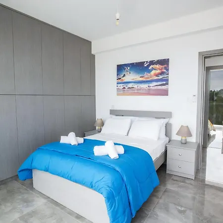 Villa Olive Bronze, Luxurious 2bdr With Pool, Close To Strip And *